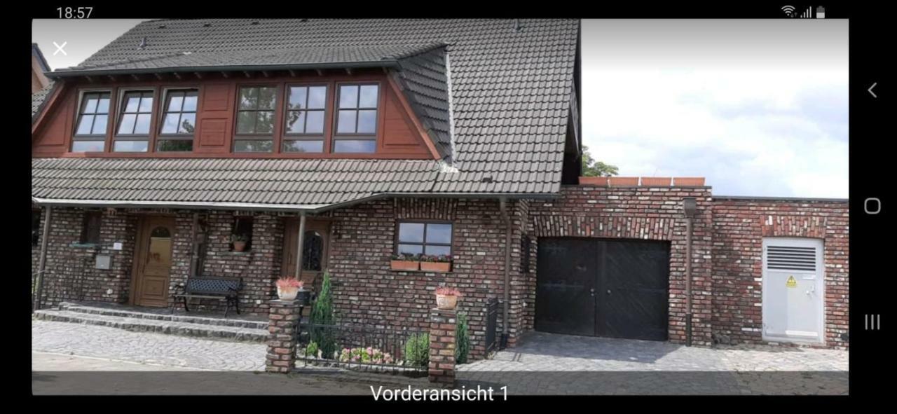 Mauritzburg Apartment เครเฟลด์ ภายนอก รูปภาพ