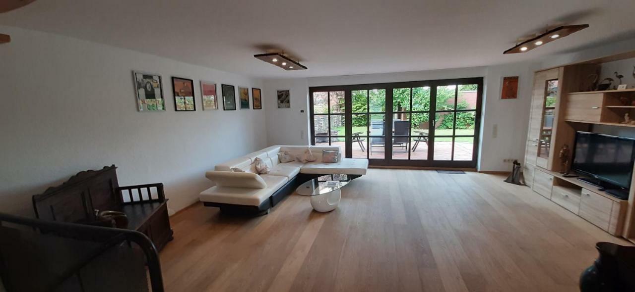 Mauritzburg Apartment เครเฟลด์ ภายนอก รูปภาพ