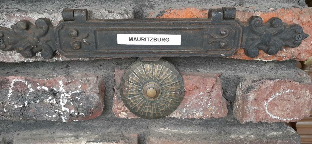 Mauritzburg Apartment เครเฟลด์ ภายนอก รูปภาพ